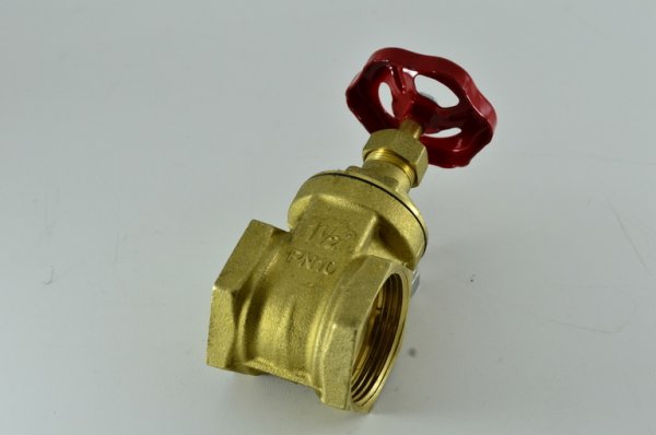 Вентиль латунный клиновый ITAP 1 1/2" ART 156 Вентиль латунный клиновый ITAP 1 1/2" ART 156