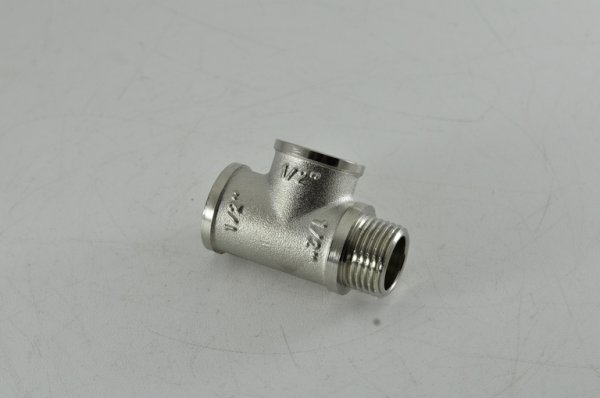 Тройник 1/2" ггш Тройник 1/2" ггш