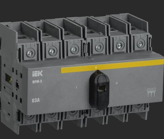 Выключатель-разъединитель 3-х. поз. модульный ВРМ-3 3P 125А MVR30-3-125 IEK Выключатель-разъединитель 3-х. поз. модульный ВРМ-3 3P 125А MVR30-3-125 IEK