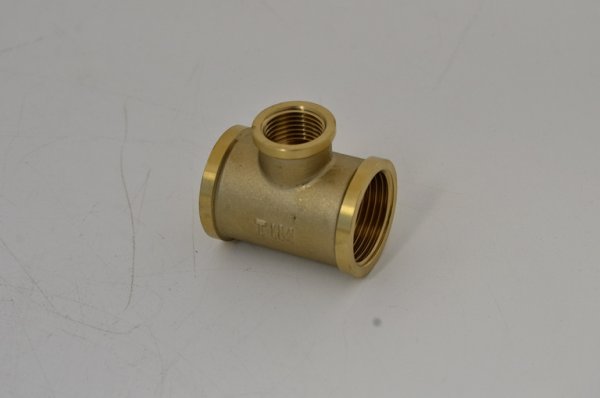 Тройник 1"х3/4"х1" ггг TIM Тройник 1"х3/4"х1" ггг TIM