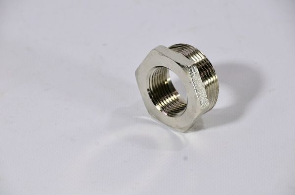 Футорка   1/2" наруж - 3/8" внутр STOUT (никель) Футорка   1/2" наруж - 3/8" внутр STOUT (никель)