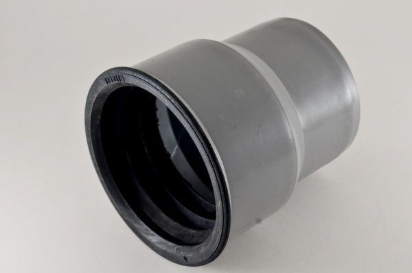 Переход с чугуна на пластик с манж. 123/110 с манж. (Синикон) Переход с чугуна на пластик с манж. 123/110 с манж. (Синикон)