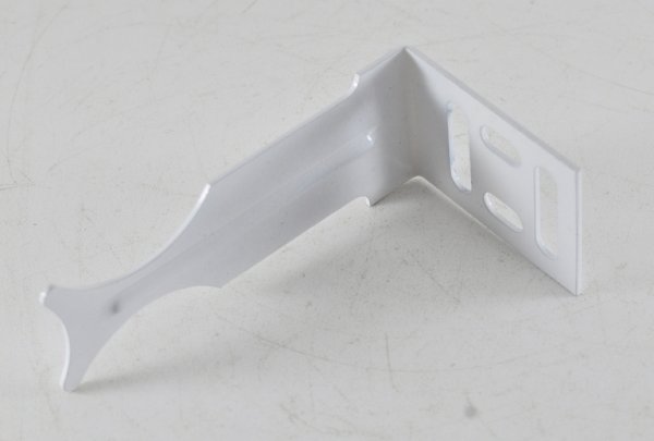 Кронштейн для радиатора алюминиевого (угловой универсальный) Кронштейн для радиатора алюминиевого (угловой универсальный)