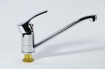 Смеситель кухня шар.d40 гайка излив 25см А84103  Accoona