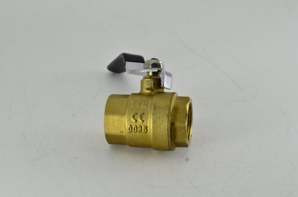Кран шаровой 3/4" гг ручка (латунь) TIM Кран шаровой 3/4" гг ручка (латунь) TIM