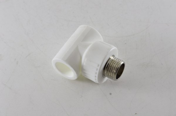 Тройник наружная резьба 20 х 1/2" ППРС Тройник наружная резьба 20 х 1/2" ППРС